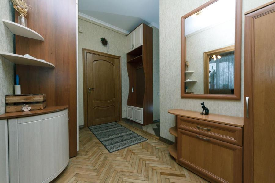 Three-Room Apartments At The Polytechnic Institute Kiev Ngoại thất bức ảnh